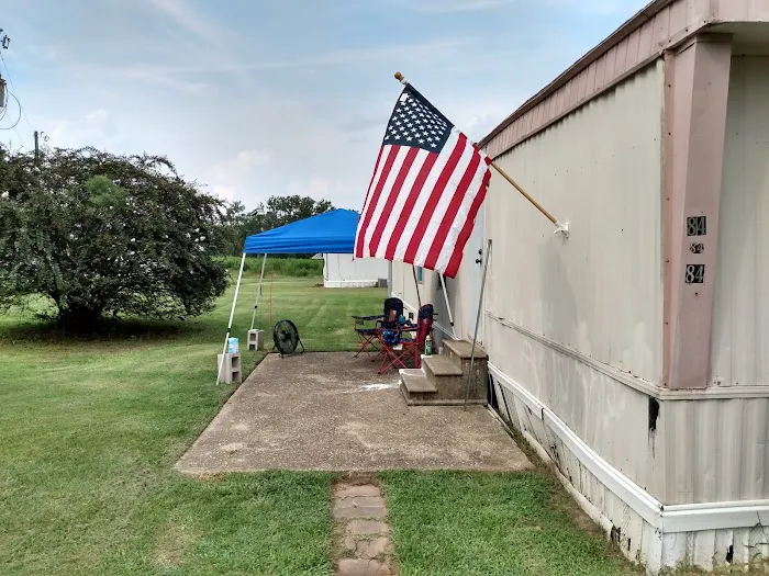 Hillside Mobile Home Park Picture 1