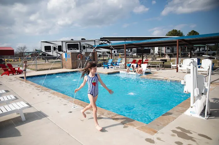 God's Country Resort Picture 4