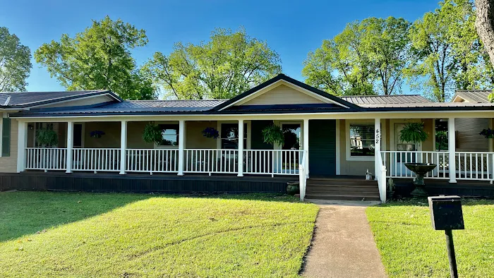 Maplewood Mobile Home & RV Park Picture 9