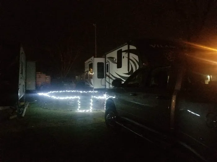 Maplewood Mobile Home & RV Park Picture 1