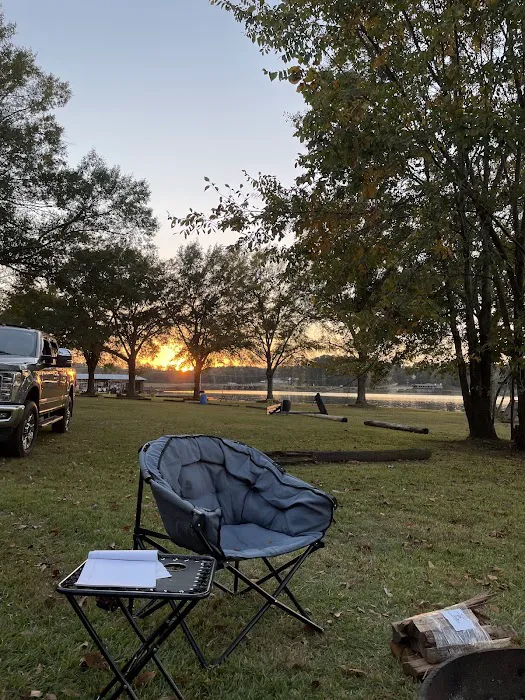 KEL'S KOVE RV PARK & MARINA Picture 6