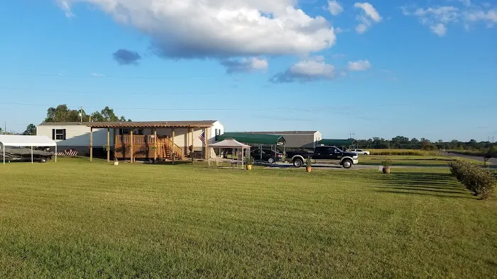 Oxbow Marina RV Park Picture 7