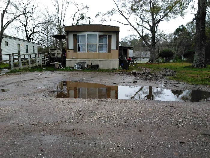 Callahan Trailer Park Picture 4