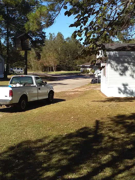 Forest Hollow Mobile Home Community Picture 9