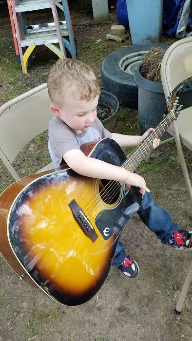 Forest Hollow Mobile Home Community Picture 7