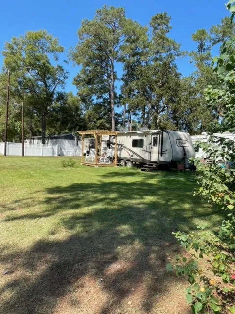 DeerPark Mobile Home and RV Park Picture 2