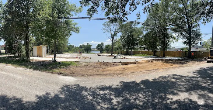 Cow Bayou RV Park Picture 3