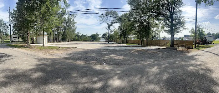 Cow Bayou RV Park Picture 1