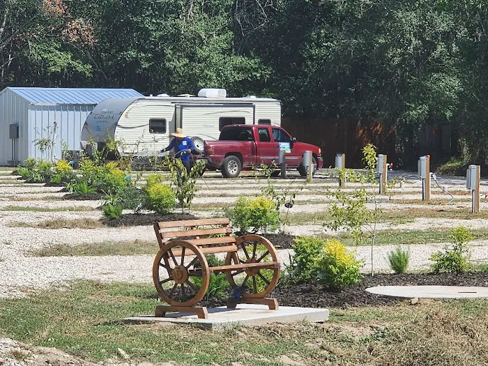 Blue Elbow RV Park Picture 2