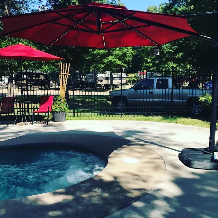 Lake Livingston RV Resort Picture 8
