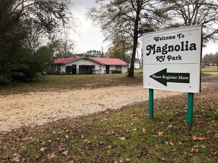 Magnolia RV Park Picture 5