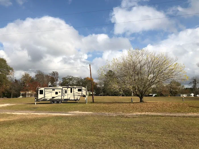 Magnolia RV Park Picture 6