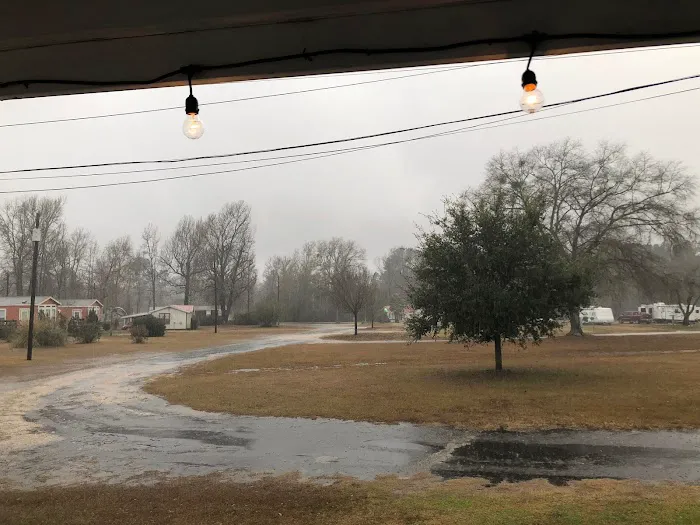 Magnolia RV Park Picture 8