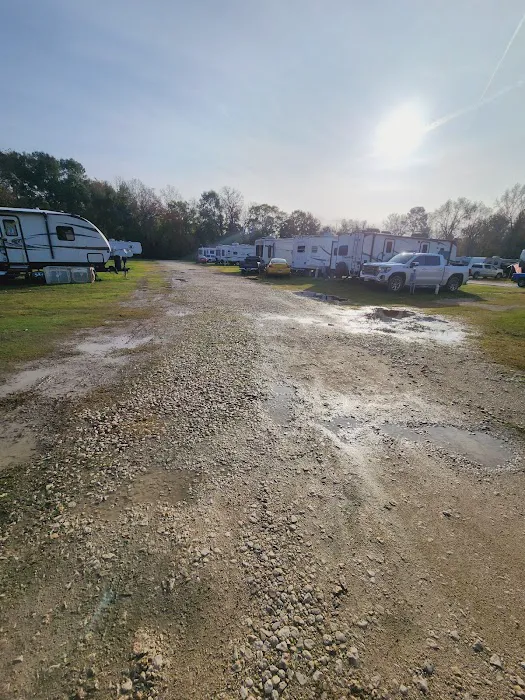 Highway 90 RV Resort and Storage Picture 7