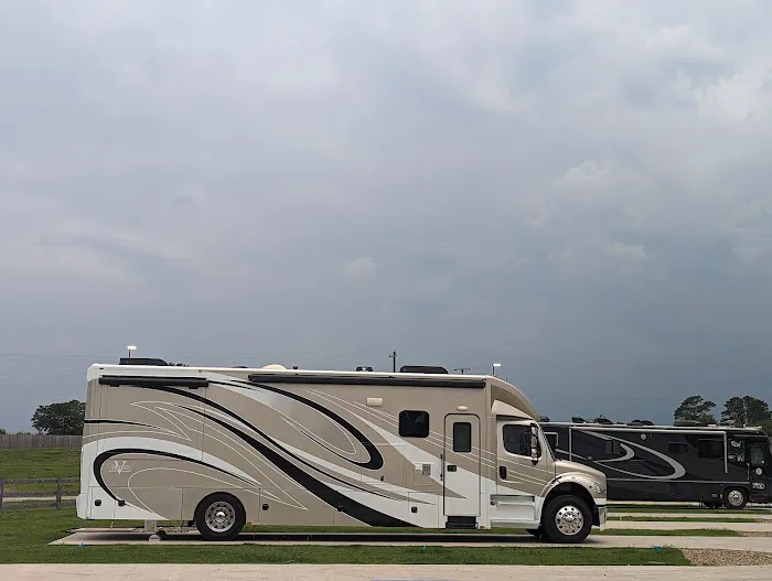 Love's RV Hookup Picture 1