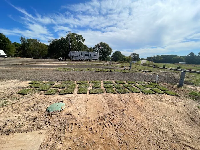 Logan's Way RV Park Picture 1