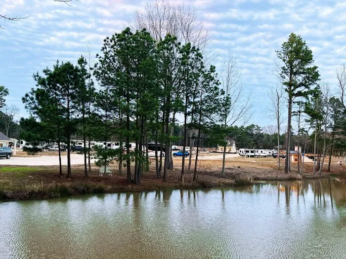 Starrville RV Resort Picture 7