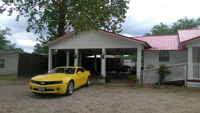 Home Place RV Park Picture 10