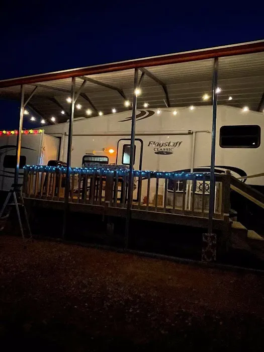 Home Place RV Park Picture 5