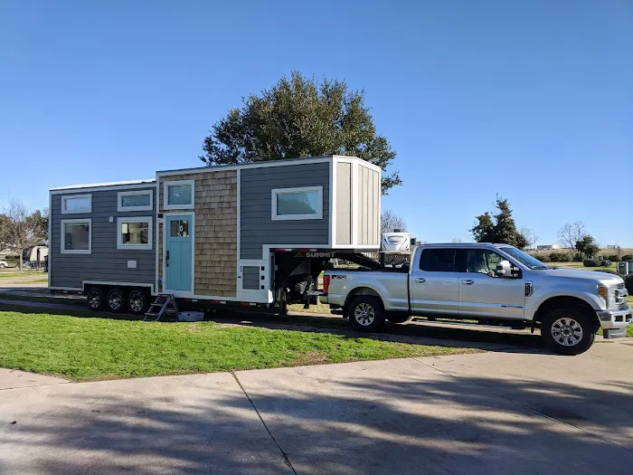 Bushman's RV Park Picture 8