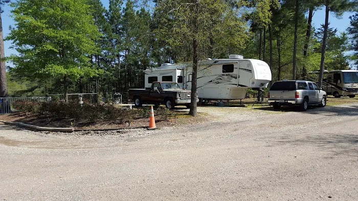 Piney Ridge RV Park Picture 10