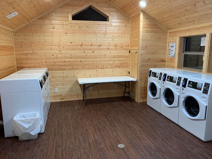Woodland Creek RV Park Picture 4