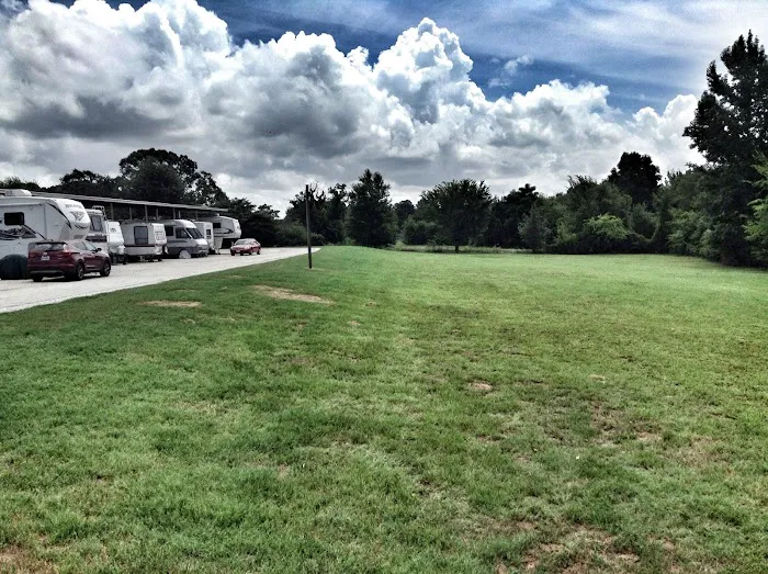 AOK RV Park Picture 6