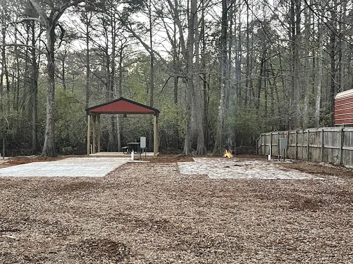 Southern Escapes RV Park Picture 1