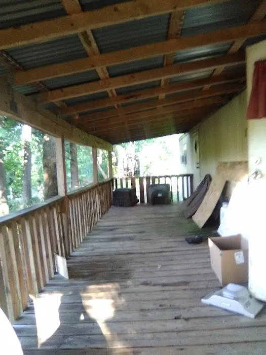 Spring Hill Trailer Park Picture 10