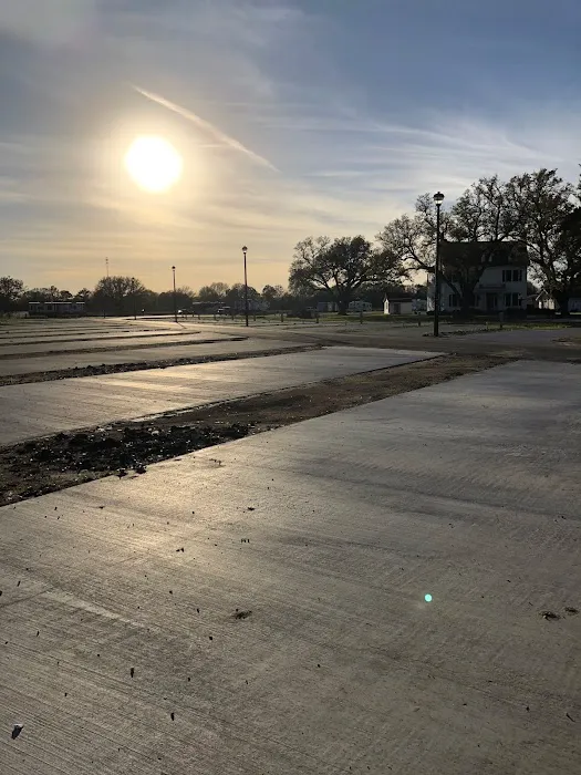 Bender Oaks RV Picture 3