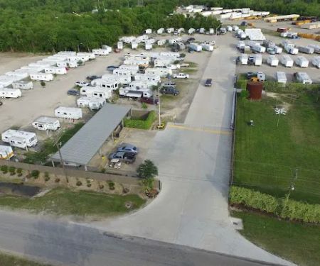 Lucas Gusher RV Park