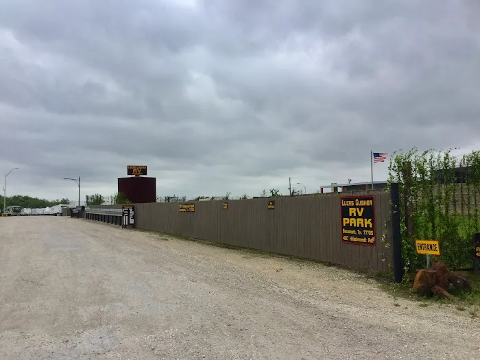 Lucas Gusher RV Park Picture 5
