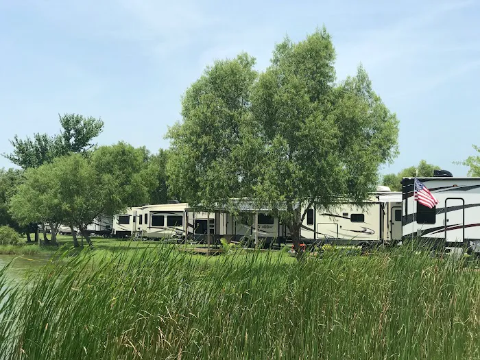 Hidden Lake RV Park Picture 1