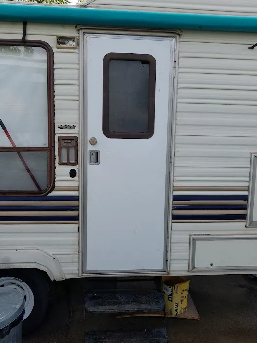 Robbins RV Picture 5