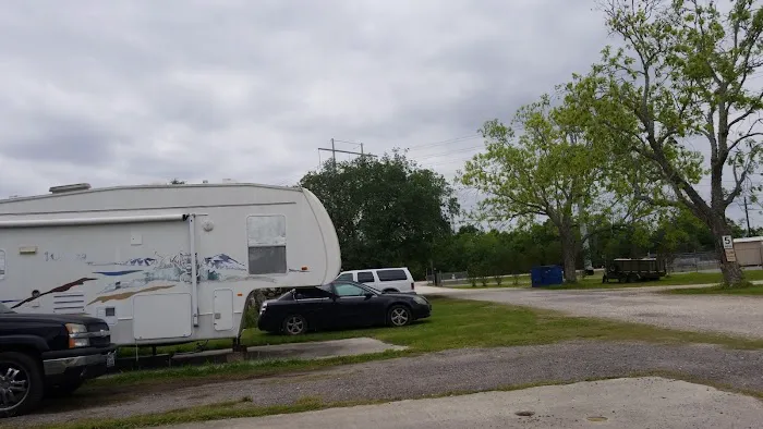 Robbins RV Picture 1
