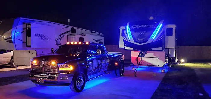Bridge City RV Park Picture 9