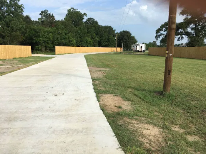 The Elite RV Park Picture 6