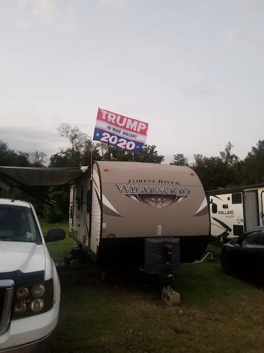 Quiet RV Park Picture 1
