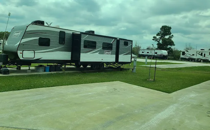 Dayton Pines RV Park Picture 5