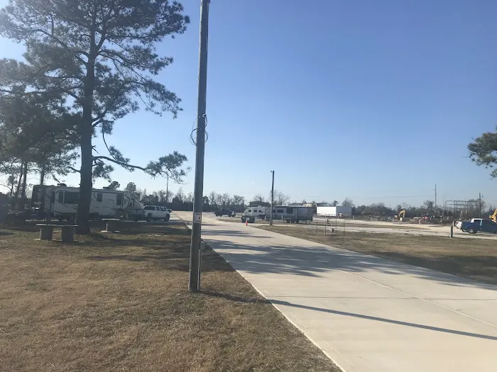 Dayton Pines RV Park Picture 3