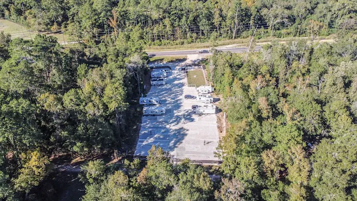 Plum Grove RV Park Picture 7