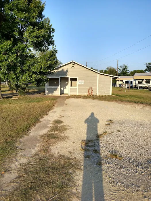 The Hitching Post RV Park Picture 7