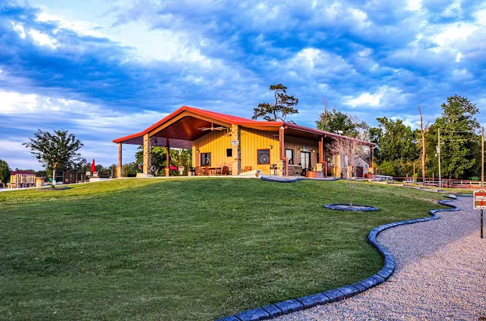 East Fork RV Resort Picture 2
