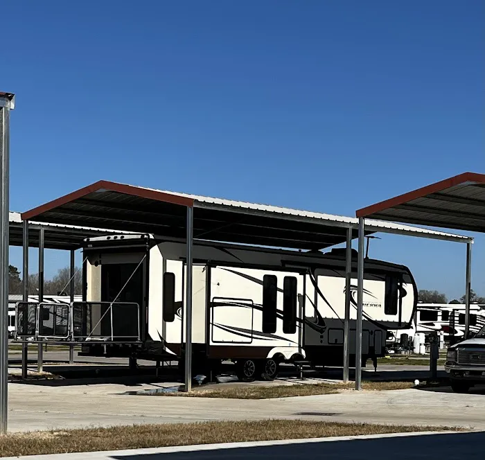 East Fork RV Resort Picture 4