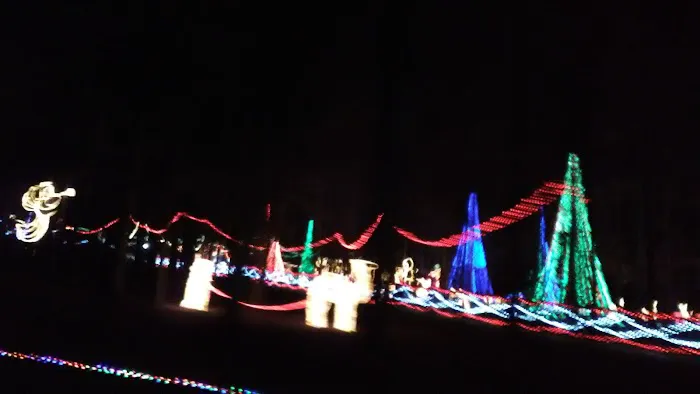 Cleveland Mobile Home and RV Park Picture 4