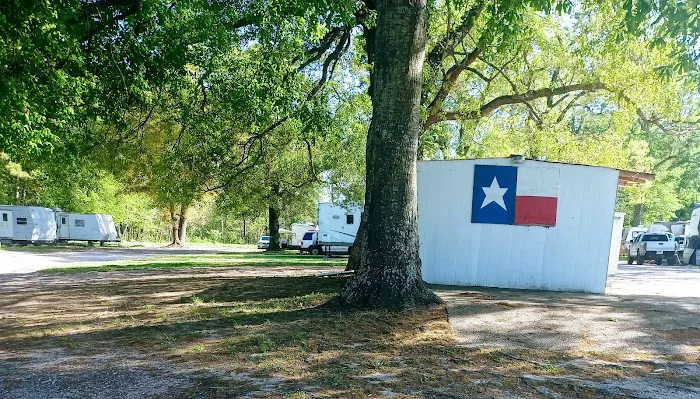 Peach Creek Rv Park Picture 1