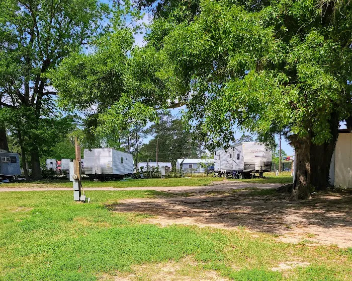 Peach Creek Rv Park Picture 3