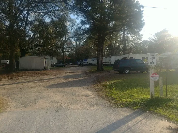 Peach Creek Rv Park Picture 5