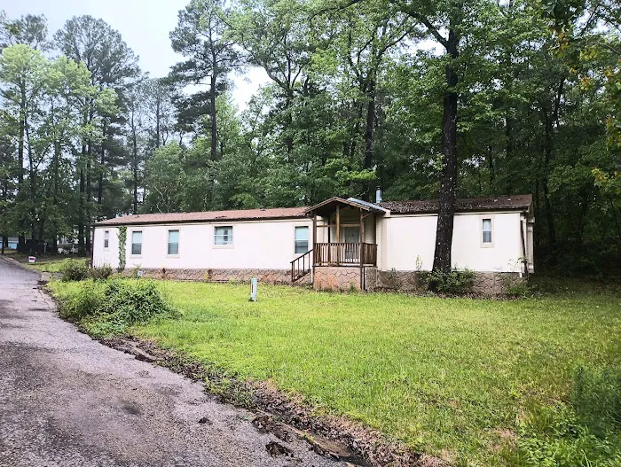 Lake Forest Mobile Home & RV Picture 6