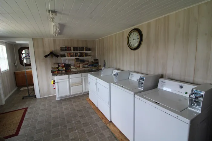 Walnut Pond RV Park Picture 10